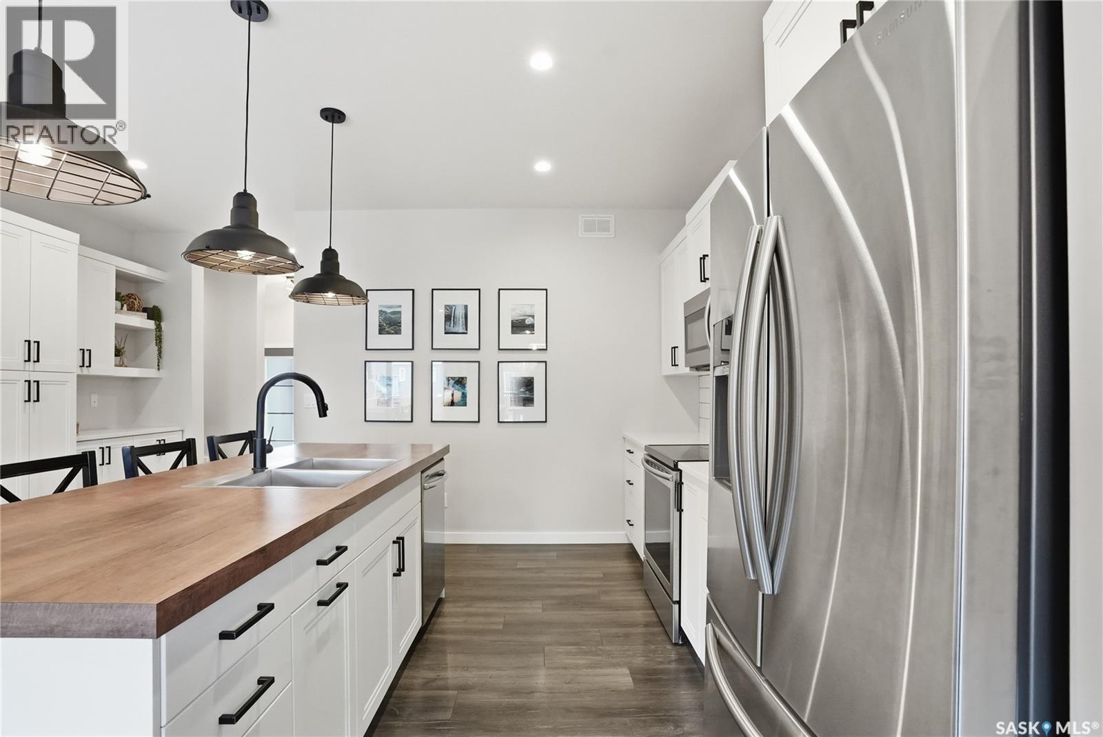 331 Dagnone Crescent, Saskatoon, Saskatchewan  S7V 0P7 - Photo 9 - SK034414