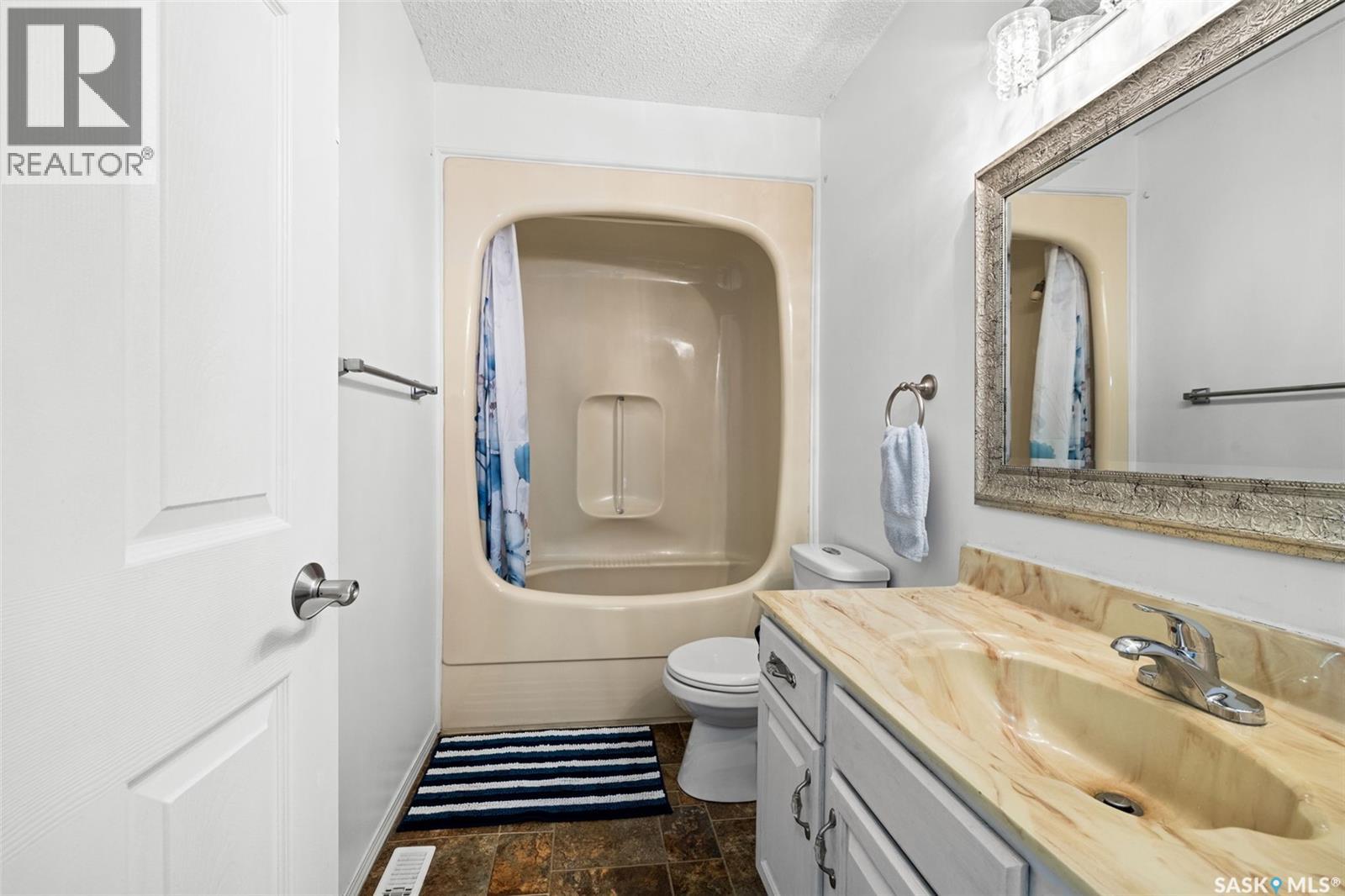 435 Christopher Road, Saskatoon, Saskatchewan  S7J 3S1 - Photo 21 - SK034168