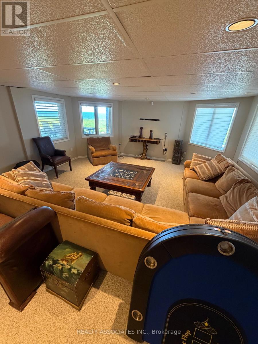 2720 Front Road, Norfolk, Ontario  N0E 1W0 - Photo 43 - X13051050