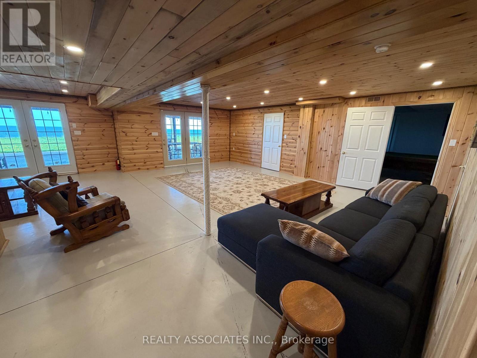 2720 Front Road, Norfolk, Ontario  N0E 1W0 - Photo 37 - X13051050