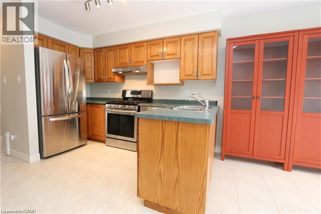 448-A Harbour View Crescent, Waterloo, Ontario  N2K 4A3 - Photo 3 - 40824872
