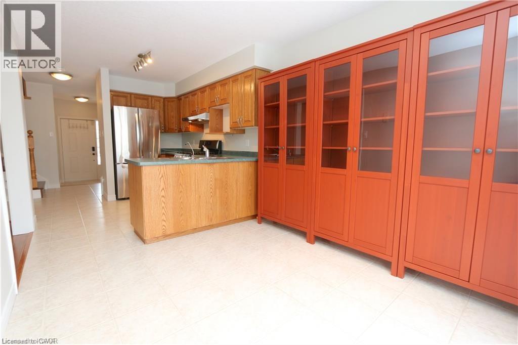 448-A Harbour View Crescent, Waterloo, Ontario  N2K 4A3 - Photo 4 - 40824872