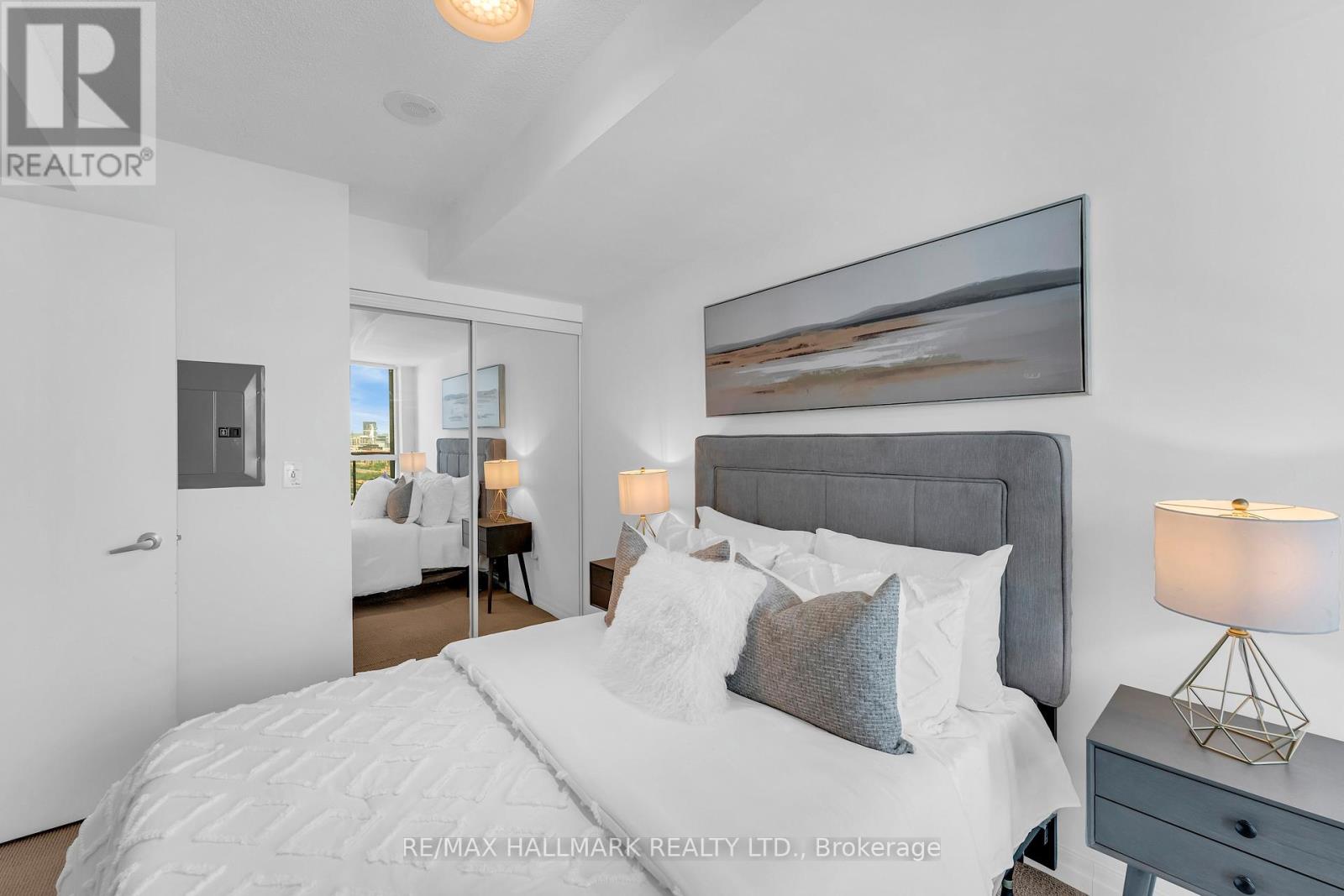 1908 - 16 Yonge Street, Toronto, Ontario  M5E 2A3 - Photo 15 - C13002910