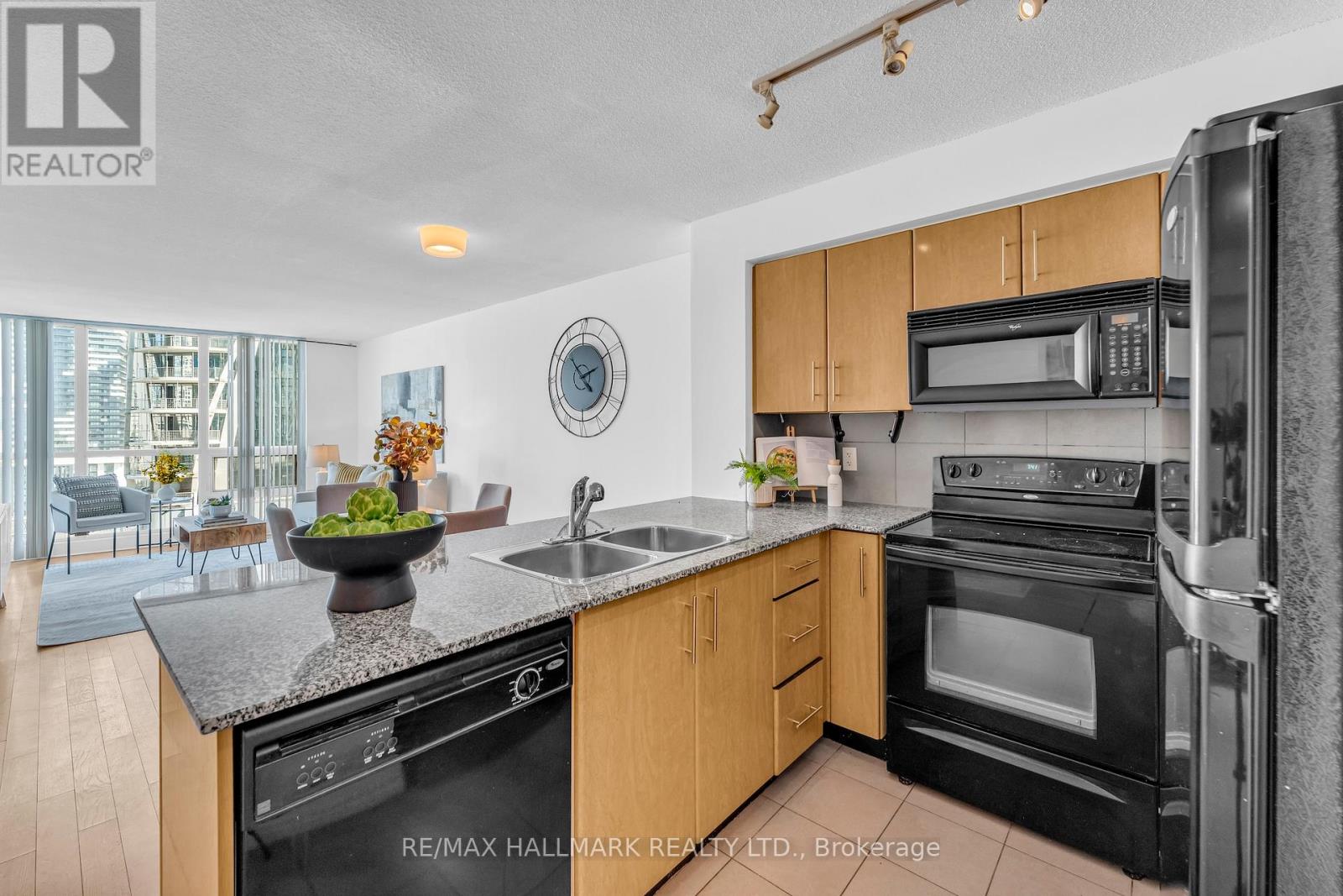 1908 - 16 Yonge Street, Toronto, Ontario  M5E 2A3 - Photo 11 - C13002910