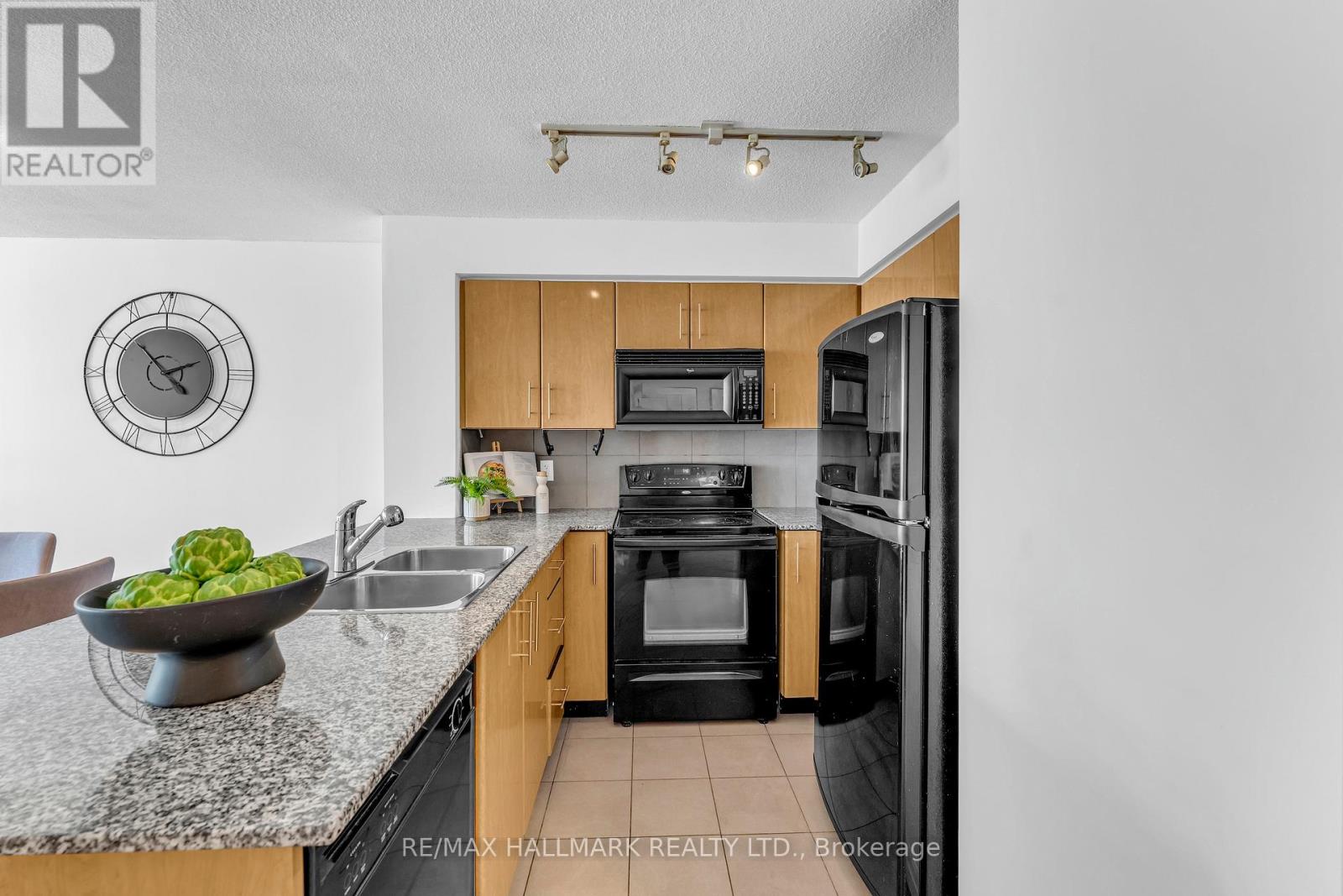 1908 - 16 Yonge Street, Toronto, Ontario  M5E 2A3 - Photo 10 - C13002910