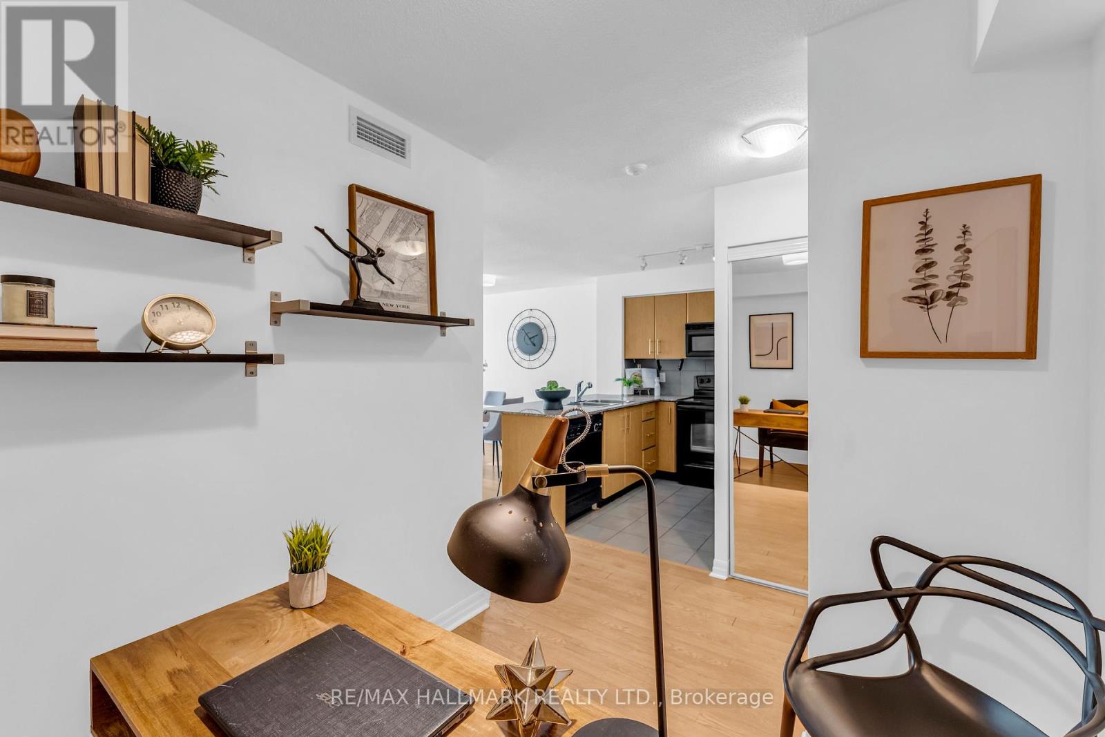 1908 - 16 Yonge Street, Toronto, Ontario  M5E 2A3 - Photo 8 - C13002910