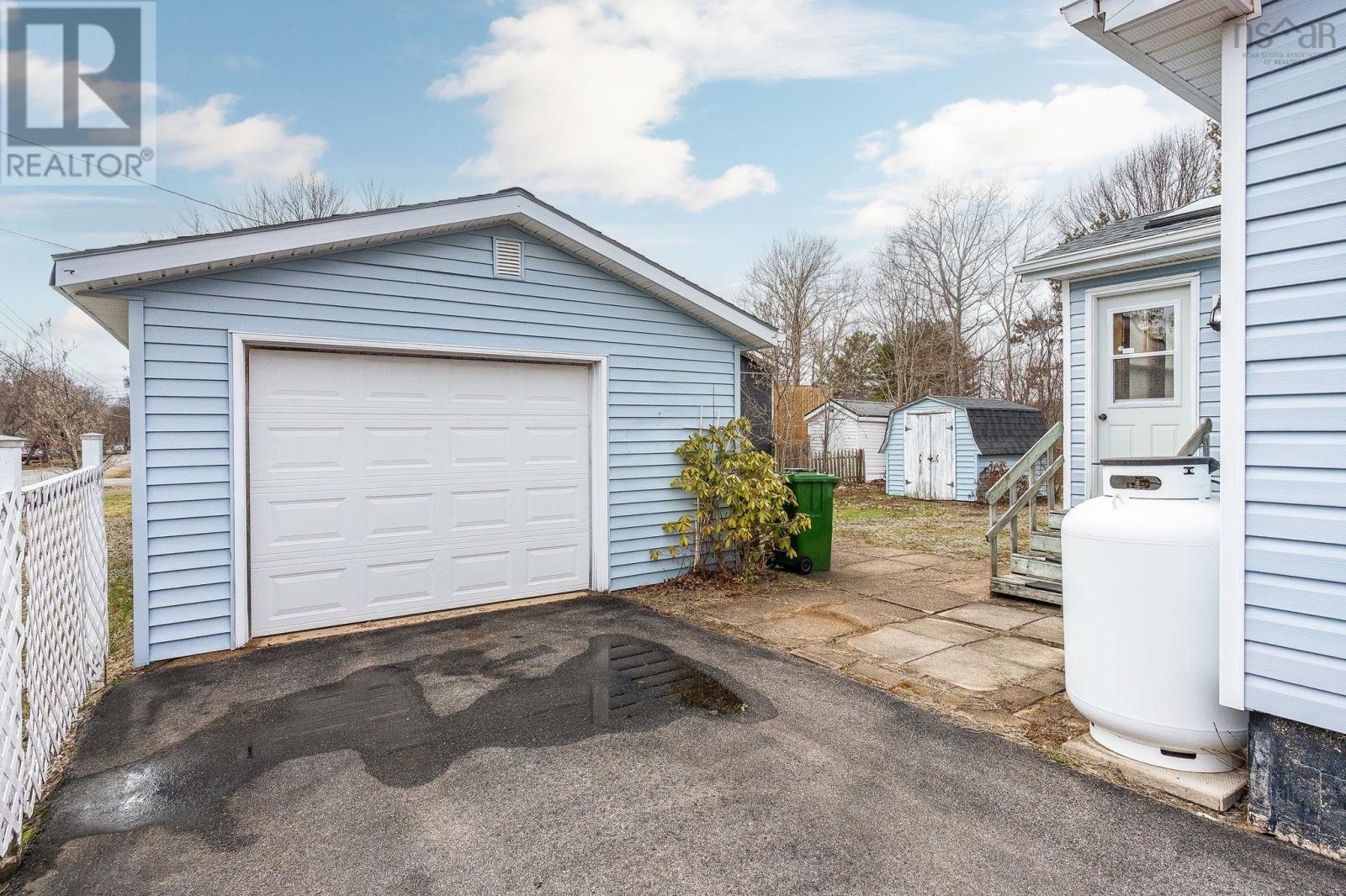 997 Argus Drive, Greenwood, Nova Scotia  B0P 1R0 - Photo 2 - 202609044