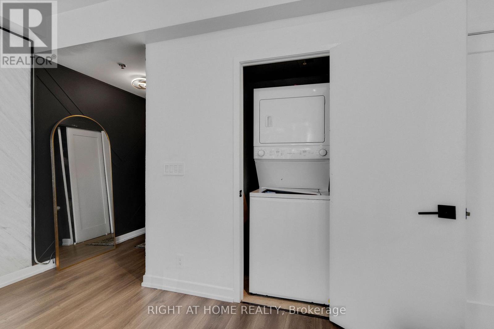 Lph01 - 21 Nelson Street, Toronto, Ontario  M5V 3H9 - Photo 25 - C13061168