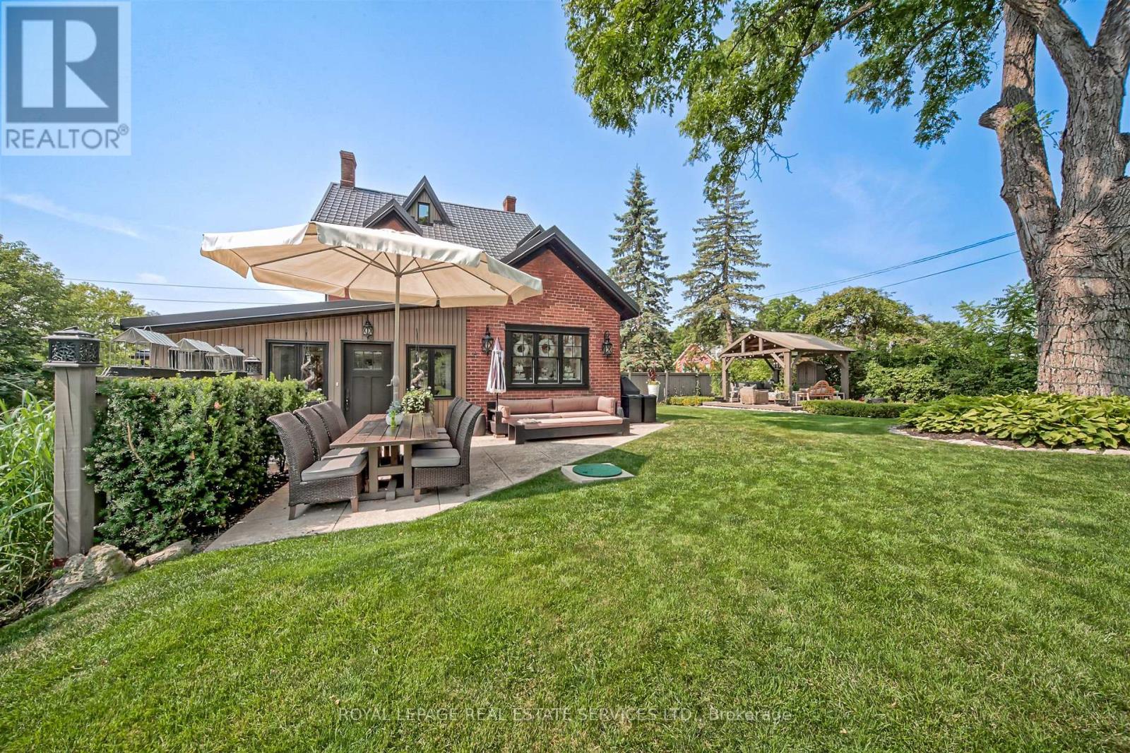 11 Main Street S, Milton, Ontario  L0P 1B0 - Photo 37 - W12793626