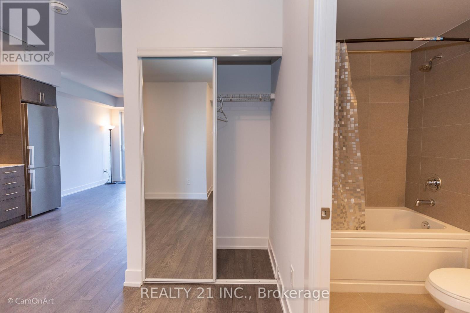 2413 - 2550 Simcoe Street N, Oshawa, Ontario  L1L 0R5 - Photo 14 - E13061086