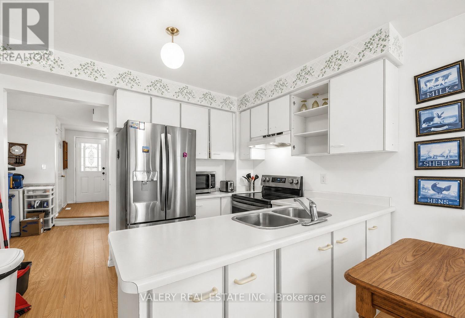 1610 Rawlings Drive, Pickering, Ontario  L1V 5B5 - Photo 1 - E13061110