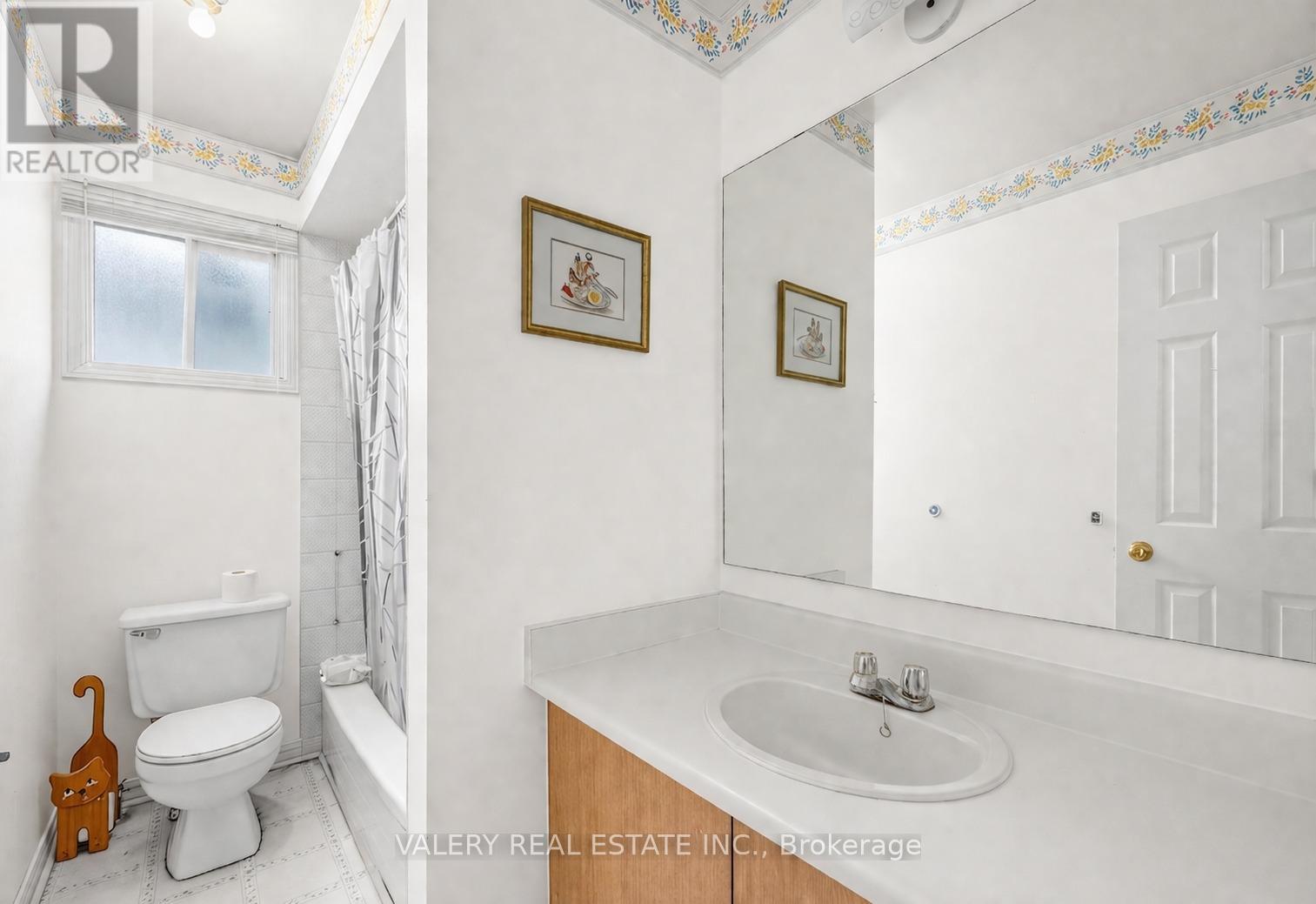 1610 Rawlings Drive, Pickering, Ontario  L1V 5B5 - Photo 4 - E13061110