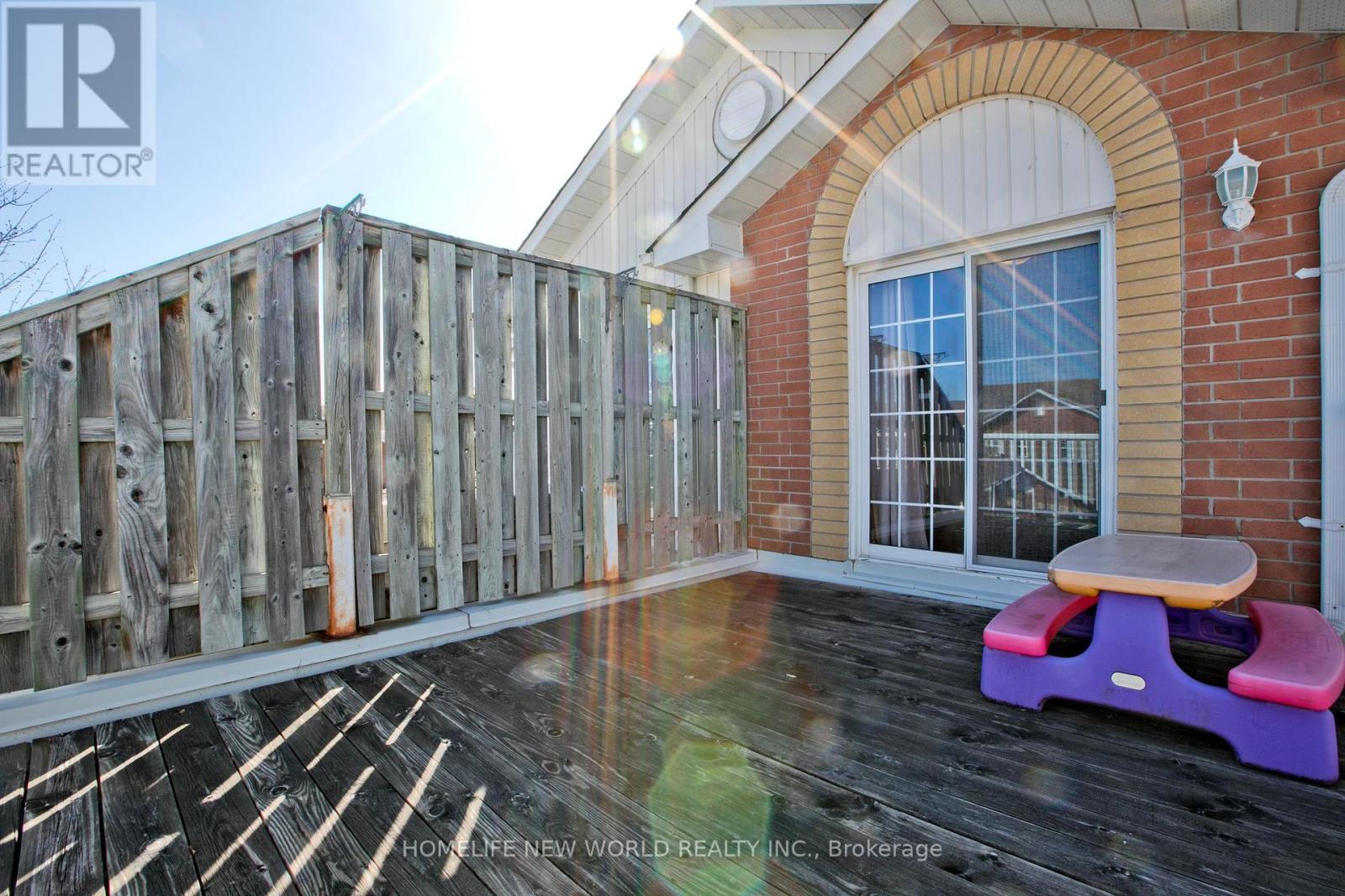 694 Limpert Terrace, Newmarket, Ontario  L3Y 8R2 - Photo 17 - N13061080