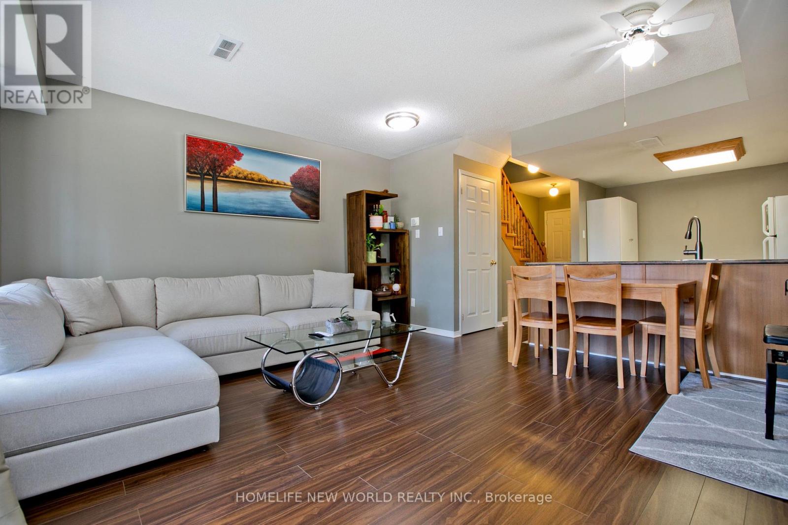 694 Limpert Terrace, Newmarket, Ontario  L3Y 8R2 - Photo 6 - N13061080