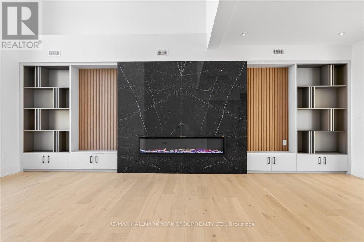 3740 Lakepoint Drive, Severn (West Shore), Ontario  L3V 8N1 - Photo 10 - S13061112