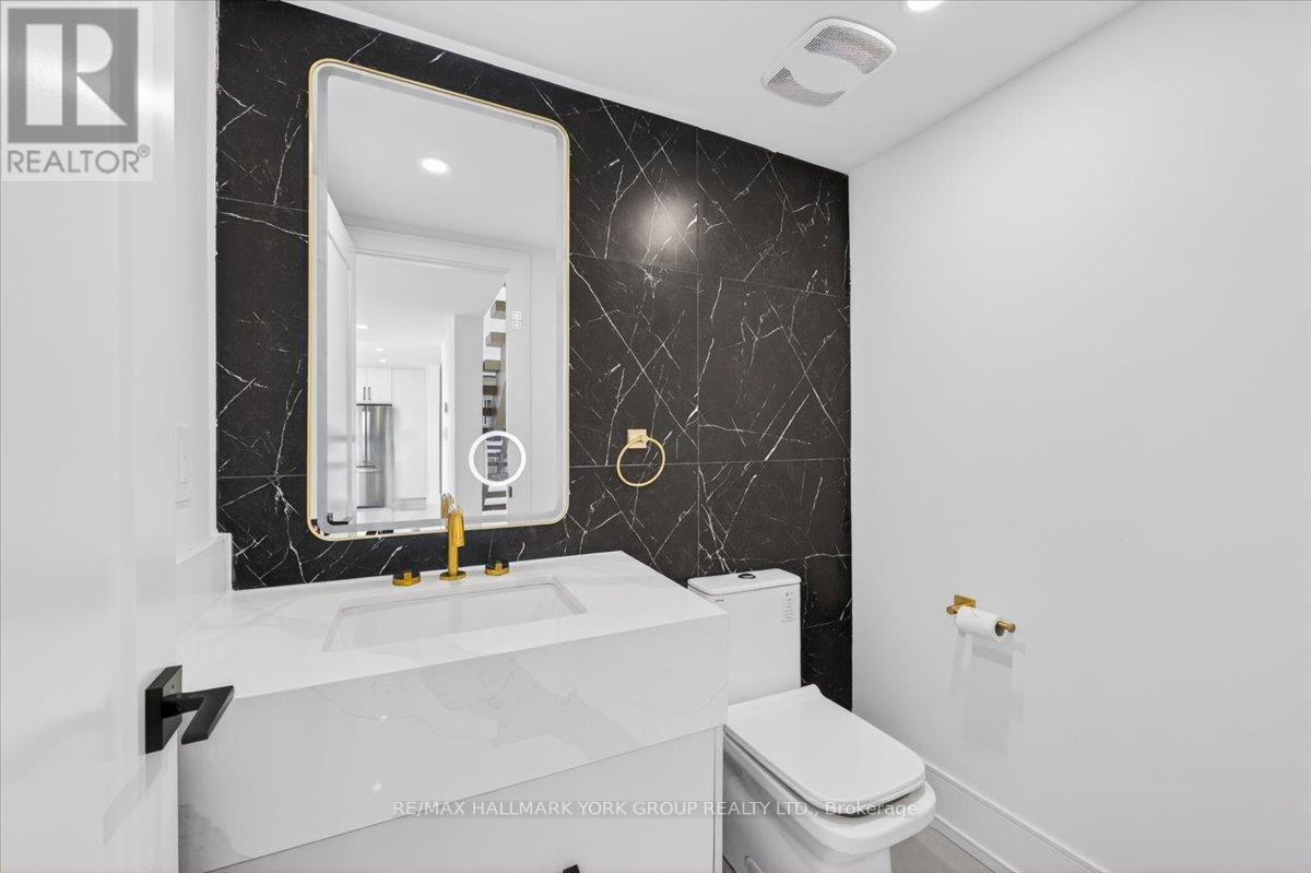 3740 Lakepoint Drive, Severn (West Shore), Ontario  L3V 8N1 - Photo 29 - S13061112