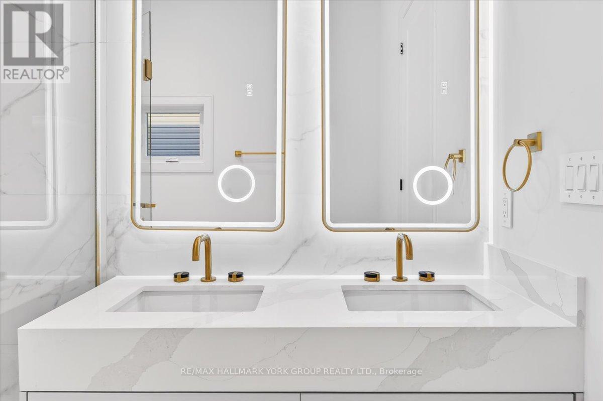 3740 Lakepoint Drive, Severn (West Shore), Ontario  L3V 8N1 - Photo 38 - S13061112