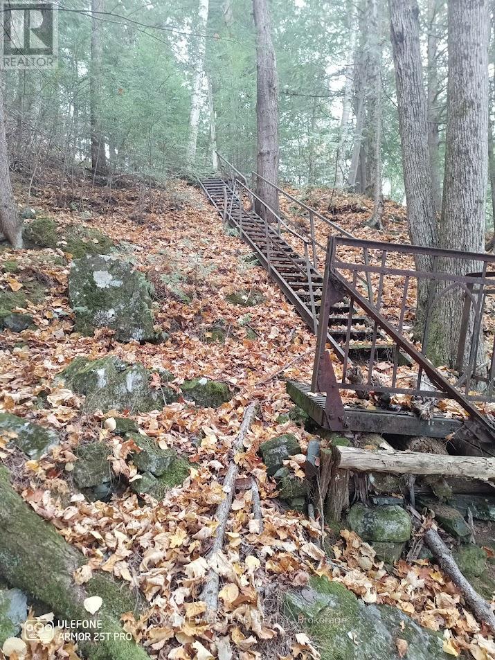 102-B Mcvicar Lane, Mcnab/braeside, Ontario  K7S 3Z5 - Photo 26 - X12821886