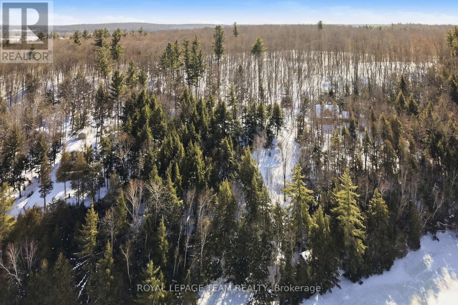 102-B Mcvicar Lane, Mcnab/braeside, Ontario  K7S 3Z5 - Photo 7 - X12821886