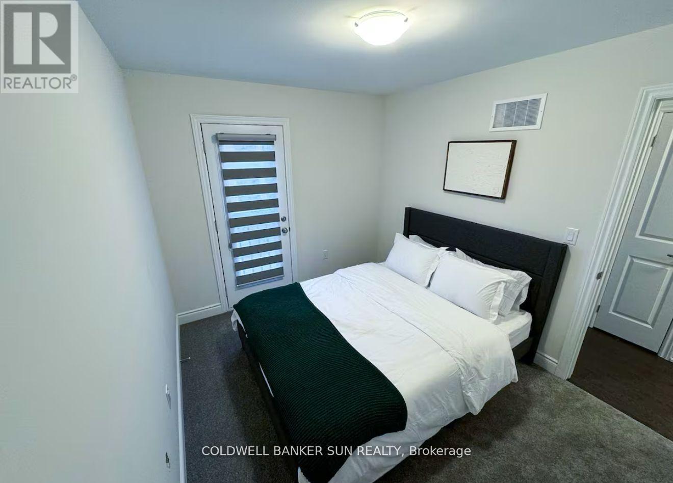 7 Marvin Avenue, Oakville, Ontario  L6H 7C5 - Photo 16 - W13061056