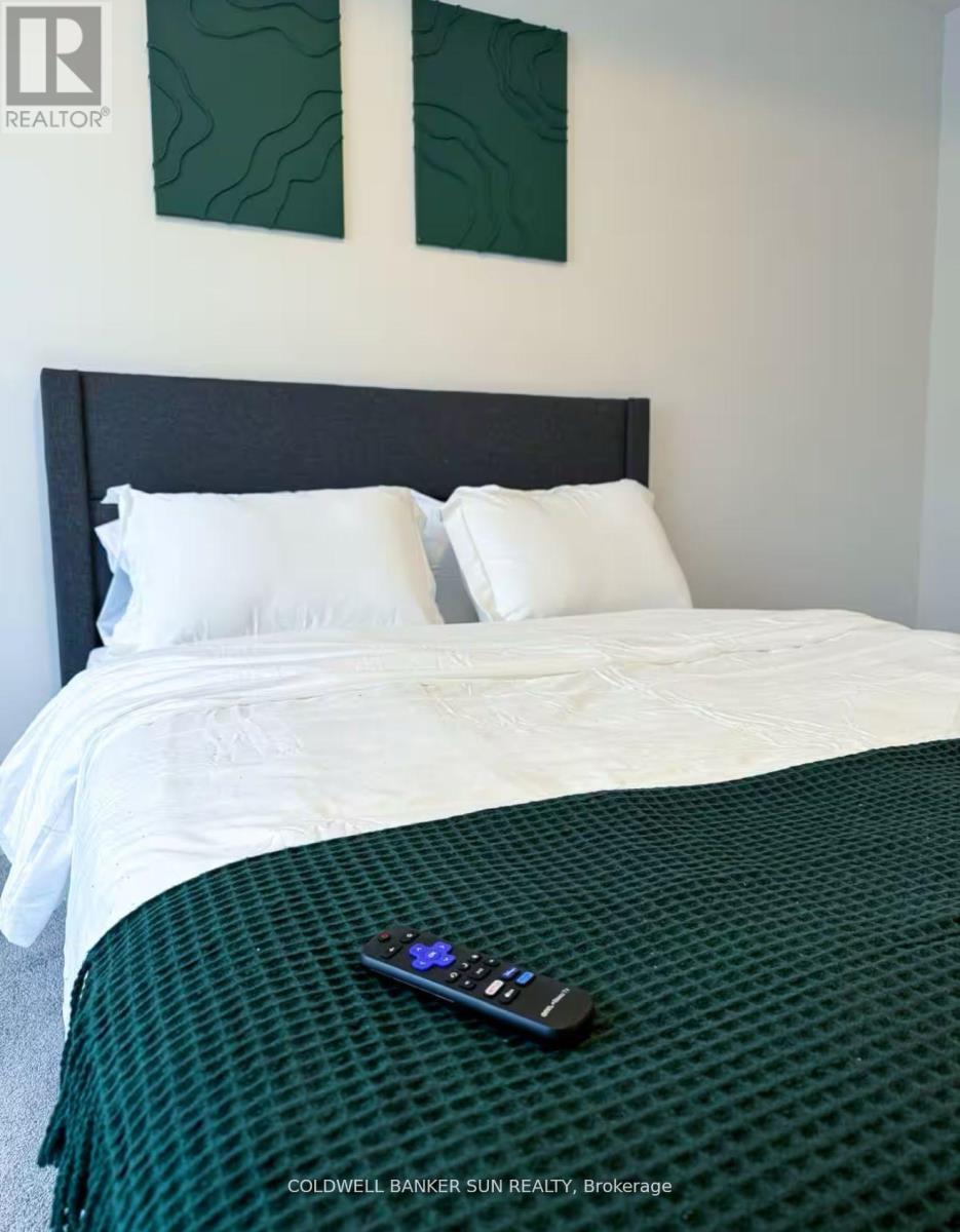 7 Marvin Avenue, Oakville, Ontario  L6H 7C5 - Photo 19 - W13061056