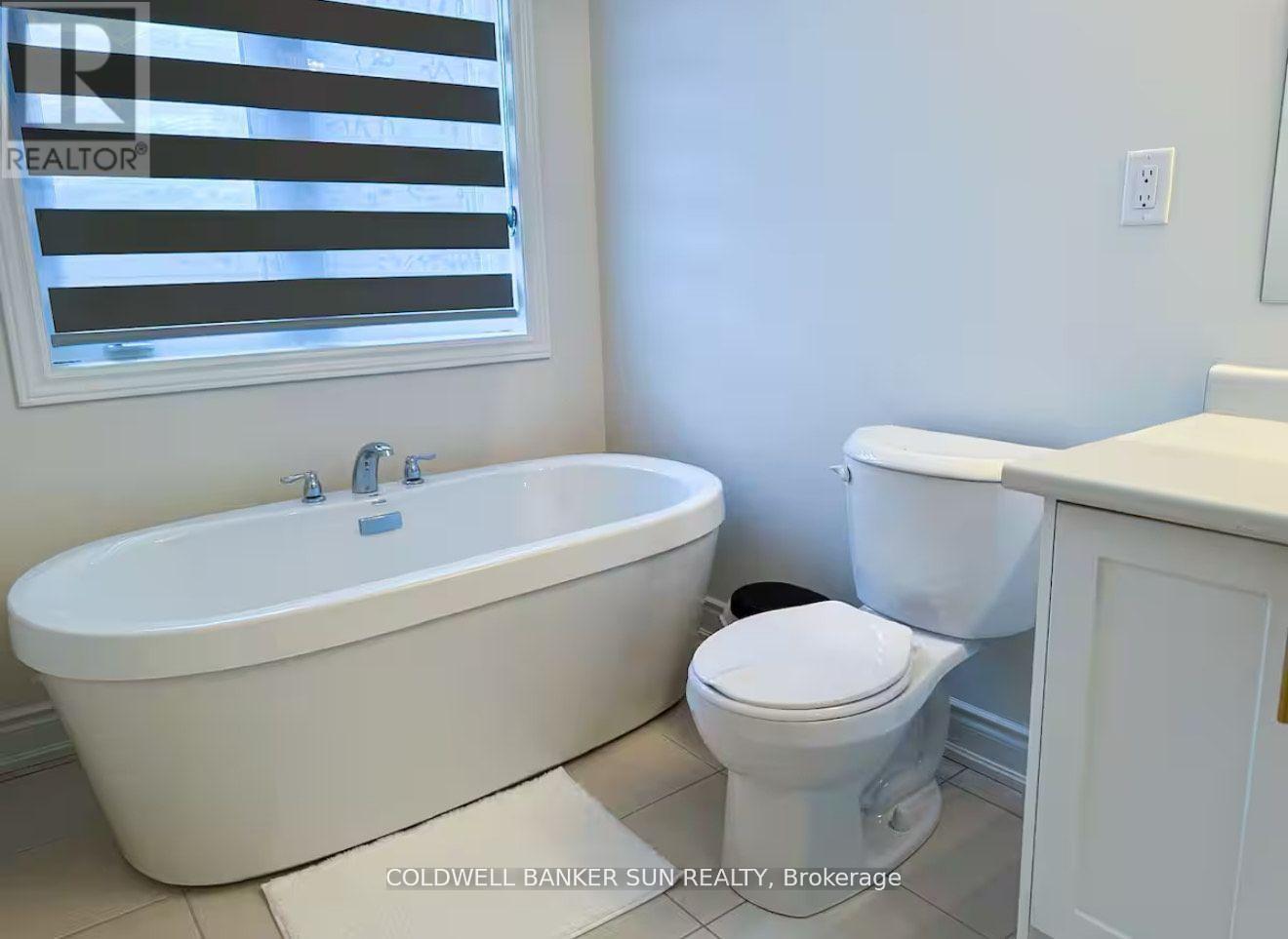 5 Marvin Avenue, Oakville, Ontario  L6H 0Z6 - Photo 17 - W13061058