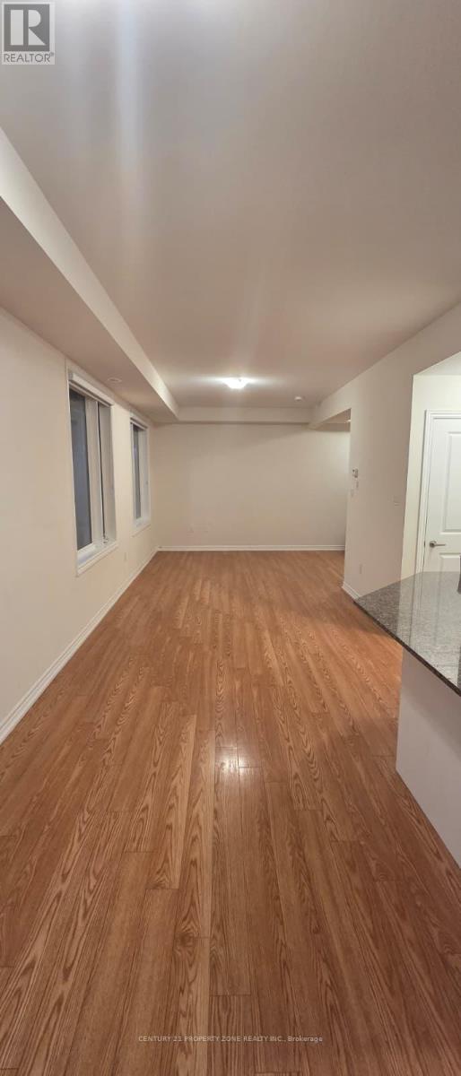 80 Knotsberry Circle, Brampton, Ontario  L6Y 6G1 - Photo 5 - W13061076