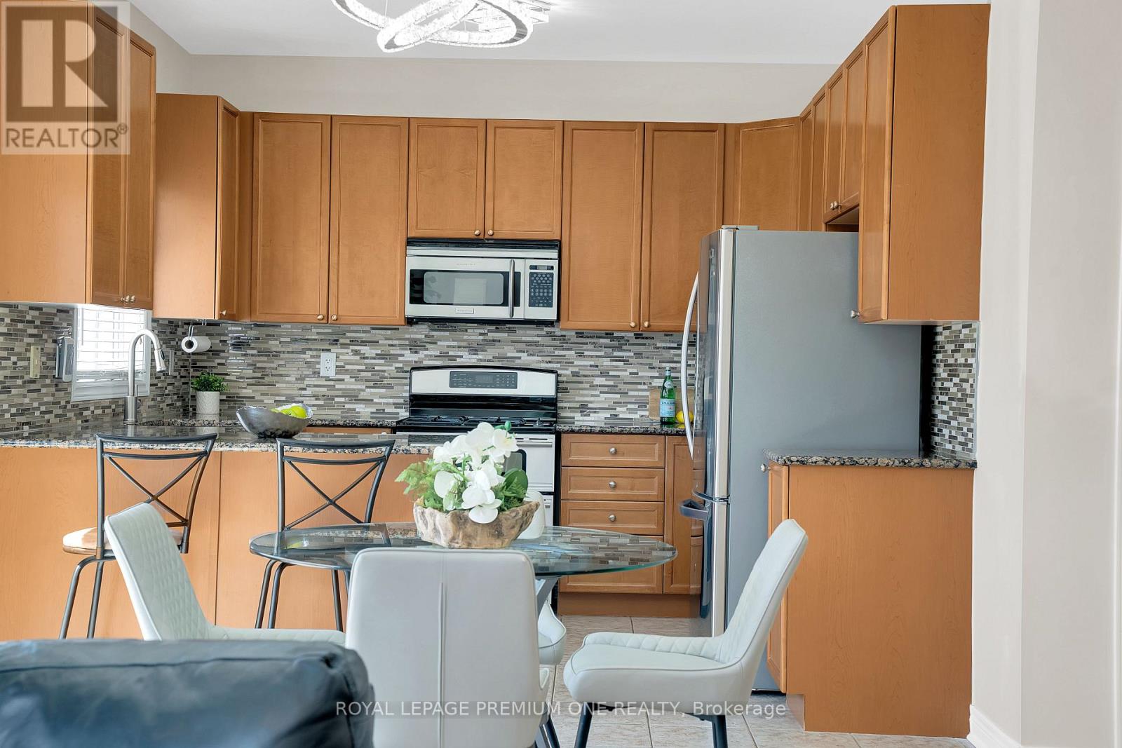 30 Monabelle Crescent, Brampton, Ontario  L6P 1W5 - Photo 17 - W13061106