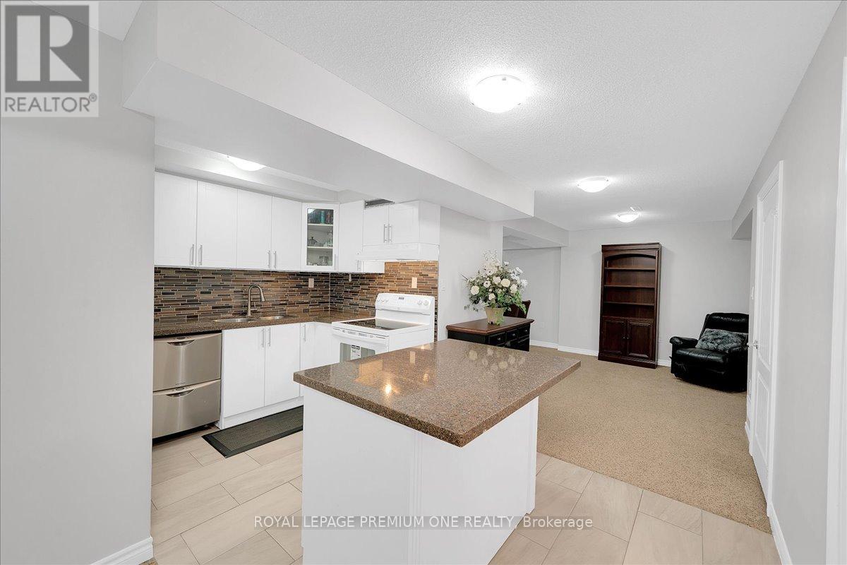 30 Monabelle Crescent, Brampton, Ontario  L6P 1W5 - Photo 37 - W13061106