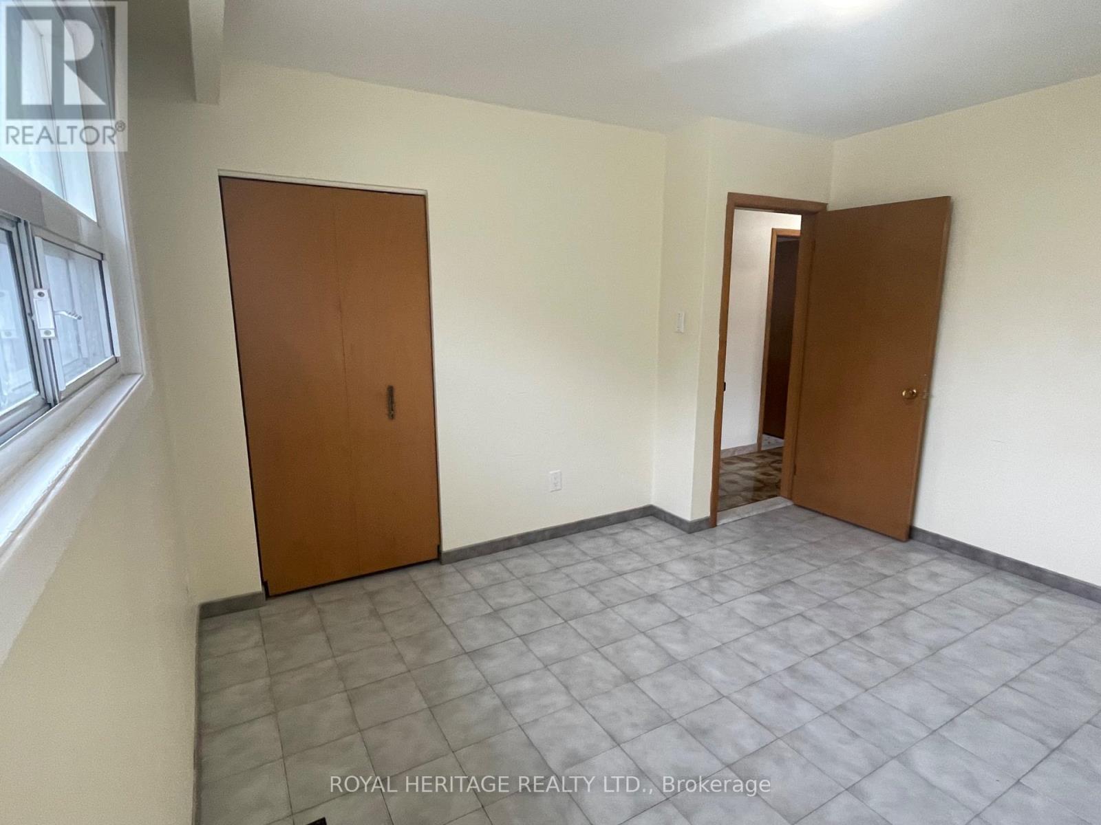 Main Floor - 281 Driftwood Avenue, Toronto, Ontario  M3N 2N6 - Photo 17 - W13061132