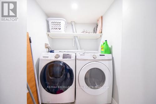 18 Manett Crescent, Brampton, Ontario  L6X 4X4 - Photo 32 - W13061164