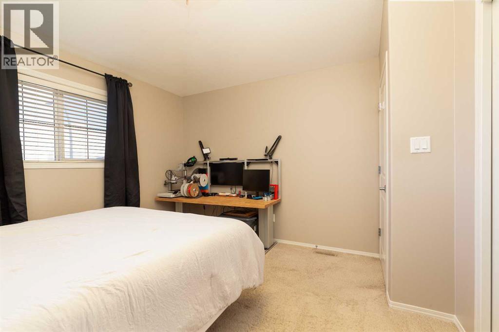 719 Silkstone Close W, Lethbridge, Alberta  T1J 4B9 - Photo 13 - A2306570