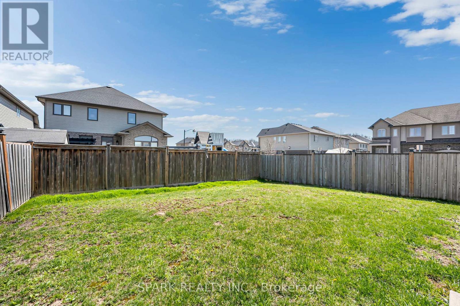 4 Cutts Crescent, Hamilton, Ontario  L0R 1C0 - Photo 33 - X13061090