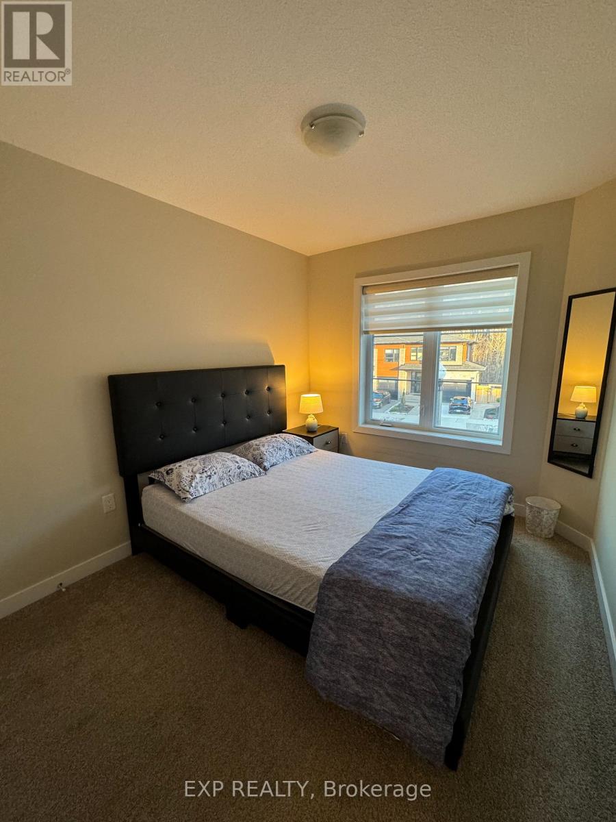 897 Robert Ferrie Drive, Kitchener, Ontario  N2R 0P2 - Photo 10 - X13061096