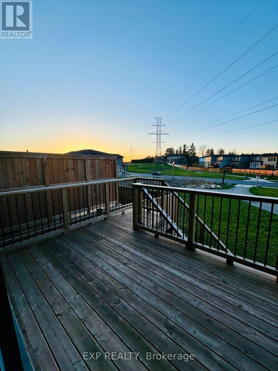 897 Robert Ferrie Drive, Kitchener, Ontario  N2R 0P2 - Photo 16 - X13061096