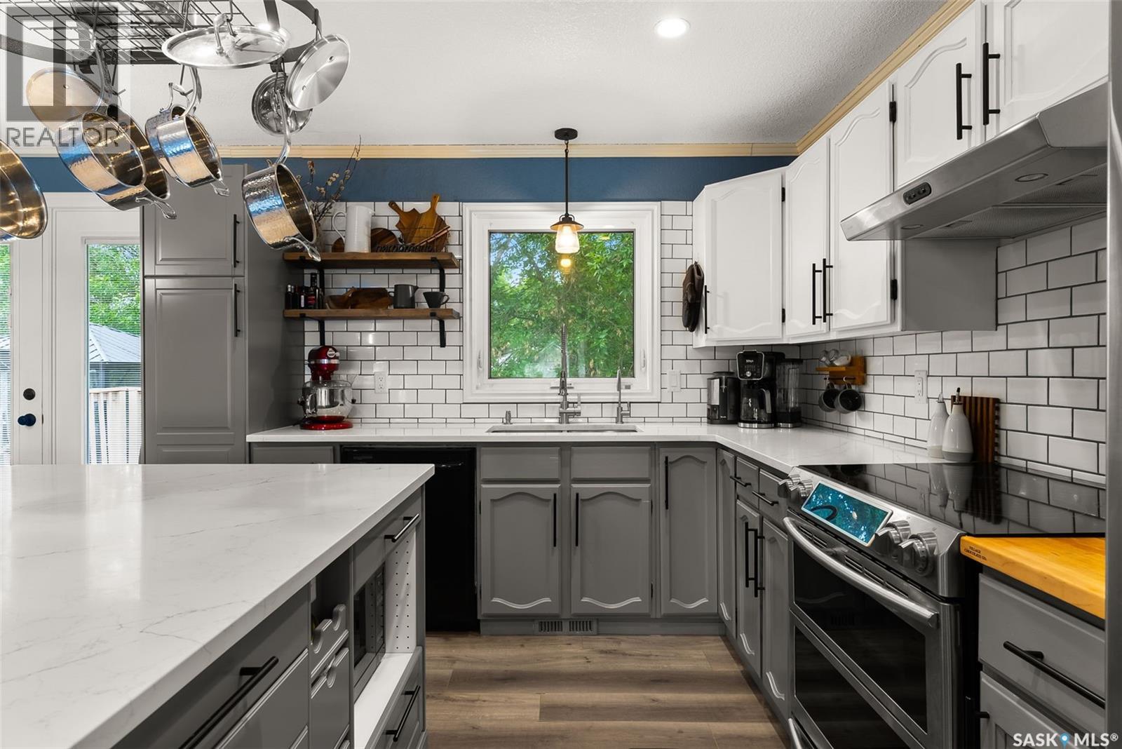 21 Rider Bay, Grand Coulee, Saskatchewan  S4M 0A3 - Photo 10 - SK034228