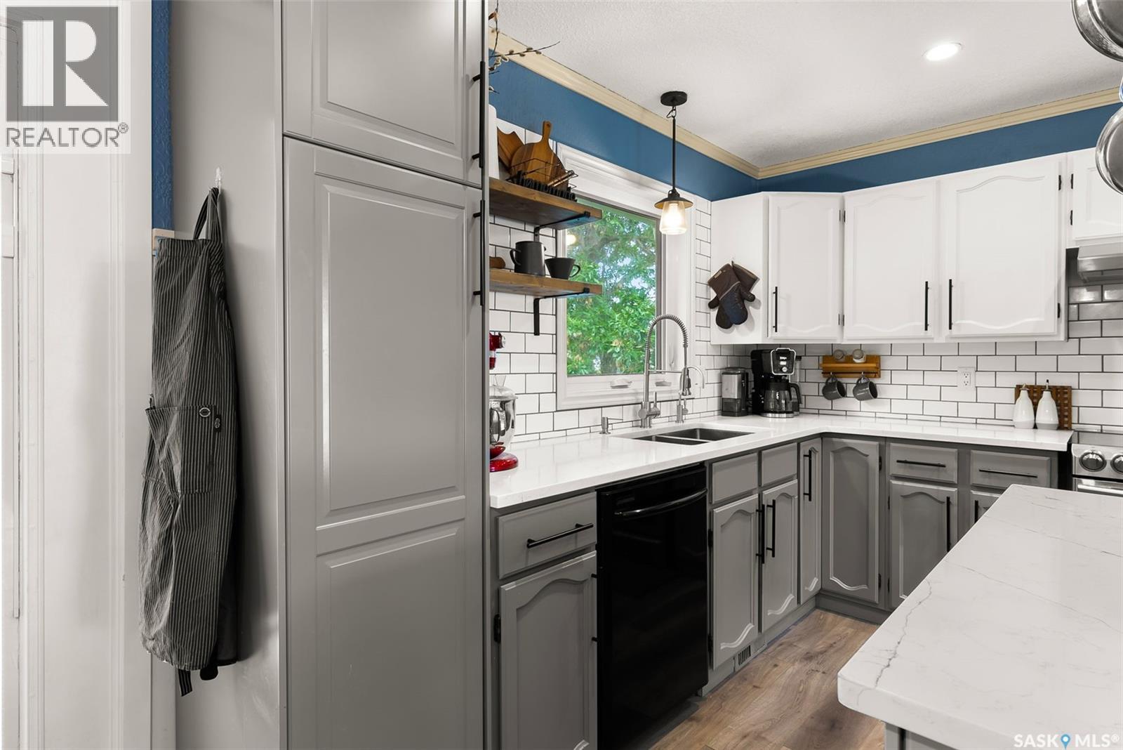 21 Rider Bay, Grand Coulee, Saskatchewan  S4M 0A3 - Photo 12 - SK034228