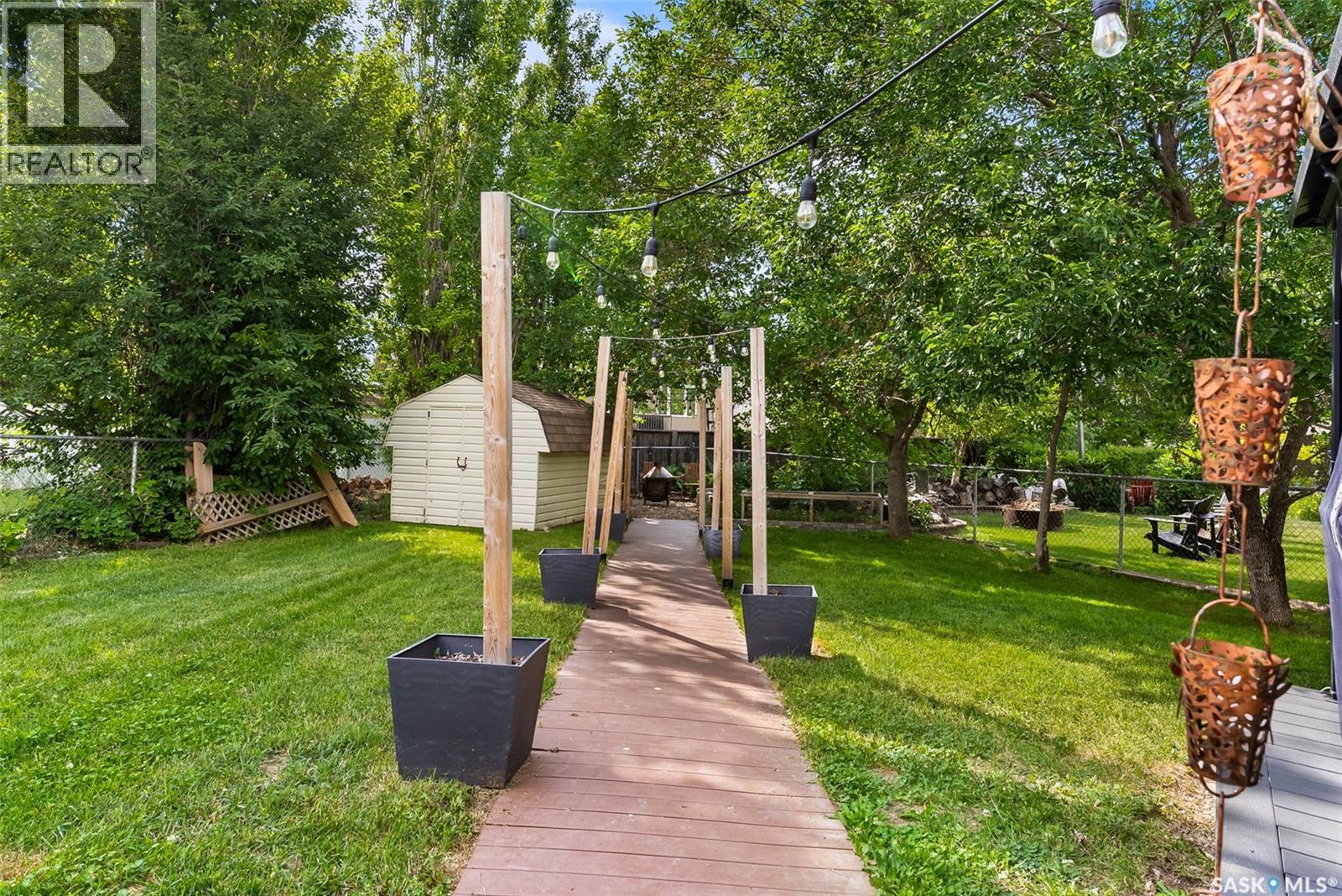 21 Rider Bay, Grand Coulee, Saskatchewan  S4M 0A3 - Photo 33 - SK034228