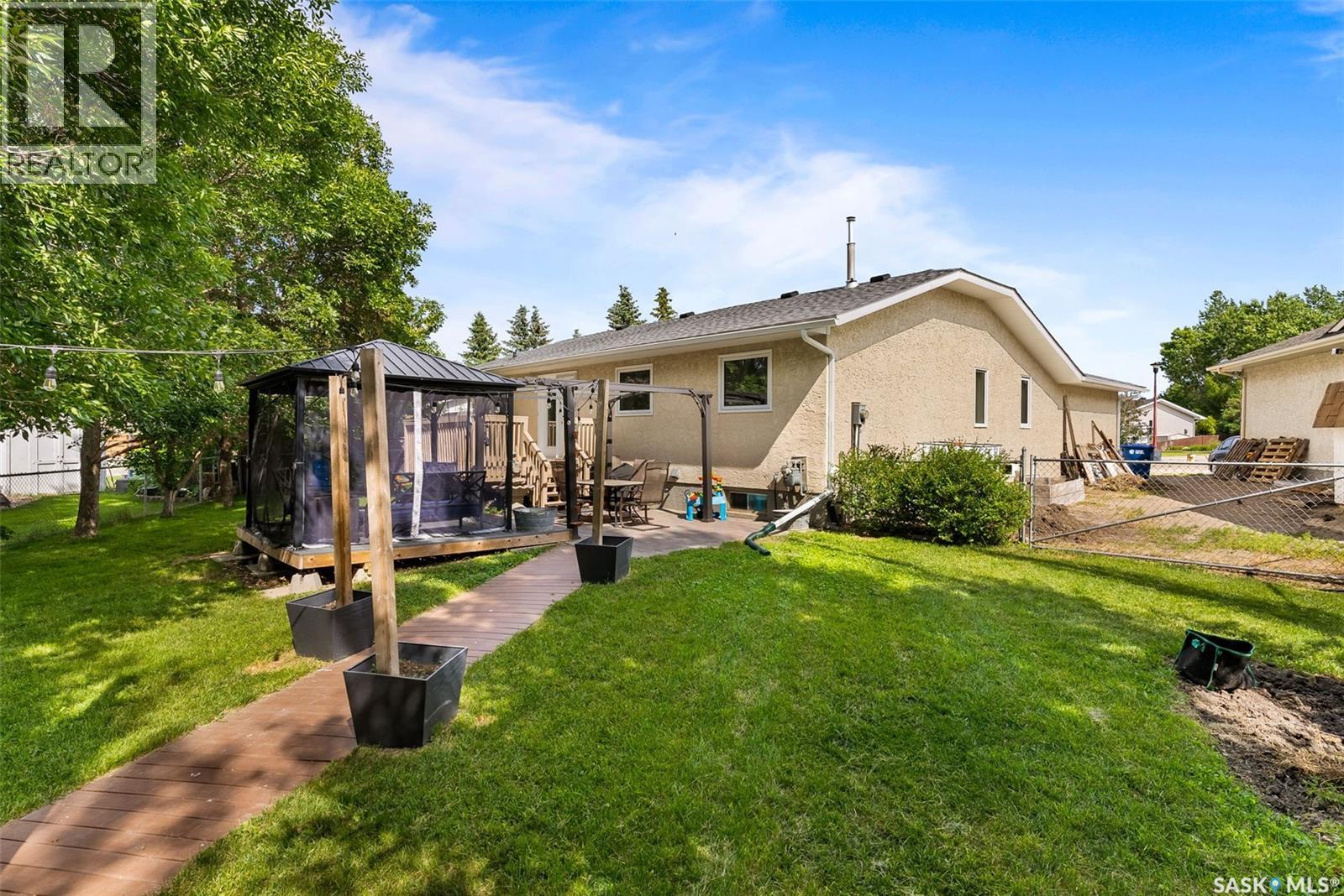 21 Rider Bay, Grand Coulee, Saskatchewan  S4M 0A3 - Photo 35 - SK034228