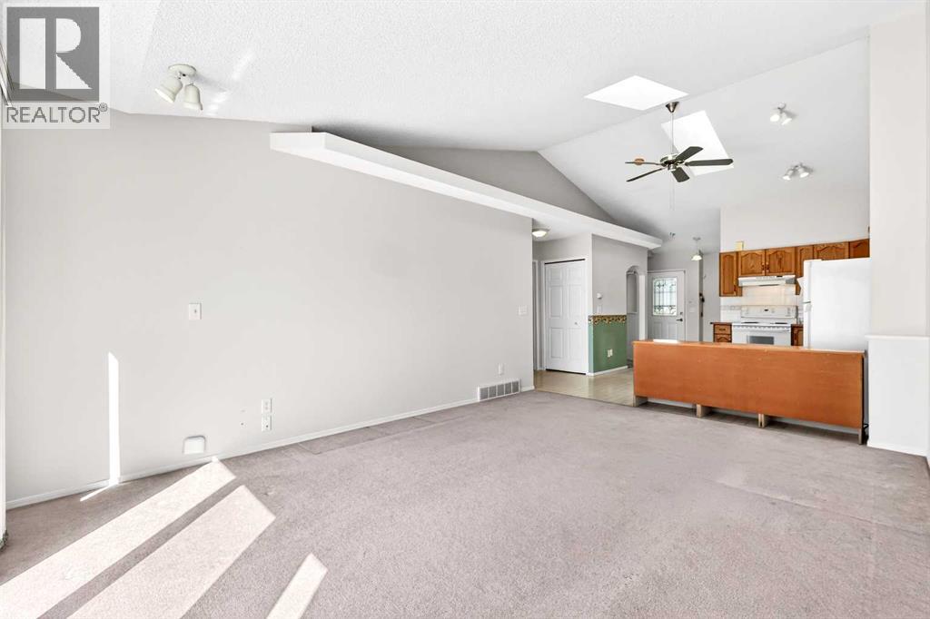 50, 12 Woodside Rise Nw, Airdrie, Alberta  T4B 2L3 - Photo 6 - A2303753