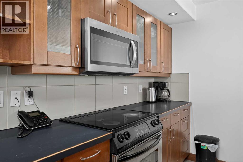 1008, 2520 Palliser Drive Sw, Calgary, Alberta  T2V 4S9 - Photo 17 - A2304276