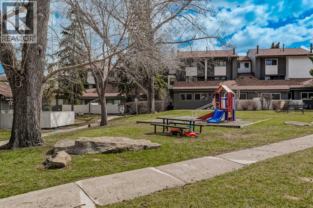 1008, 2520 Palliser Drive Sw, Calgary, Alberta  T2V 4S9 - Photo 31 - A2304276