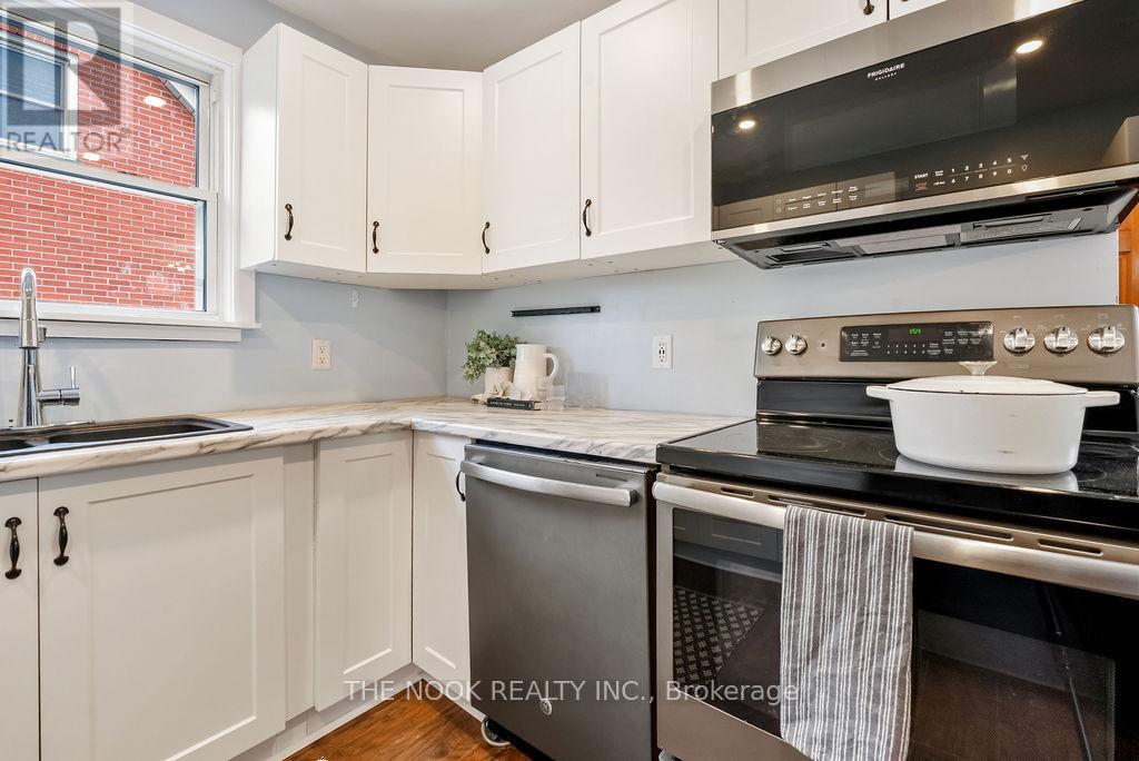 855 Hortop Street, Oshawa, Ontario  L1G 4N8 - Photo 15 - E13061200