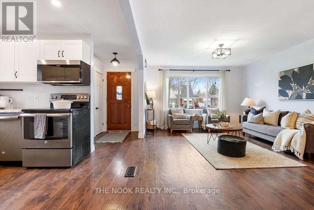 855 Hortop Street, Oshawa, Ontario  L1G 4N8 - Photo 17 - E13061200