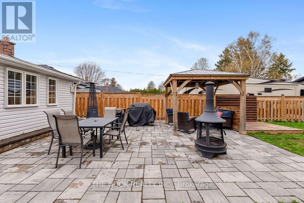 855 Hortop Street, Oshawa, Ontario  L1G 4N8 - Photo 27 - E13061200