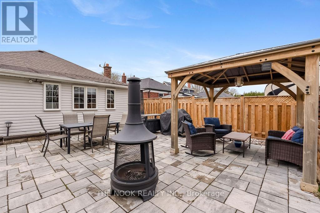 855 Hortop Street, Oshawa, Ontario  L1G 4N8 - Photo 29 - E13061200