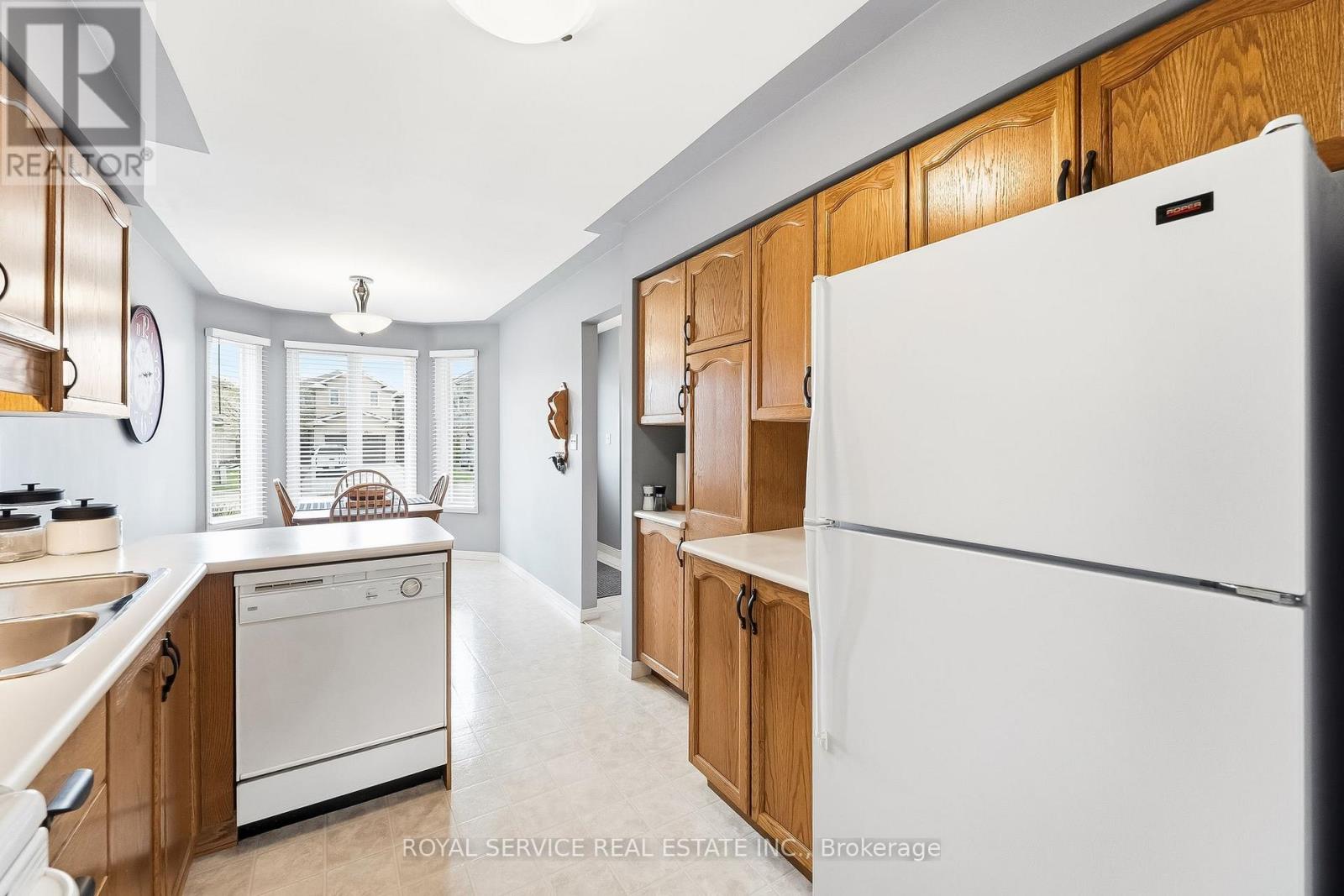 116 Avondale Drive, Clarington, Ontario  L1E 3A3 - Photo 15 - E13061258