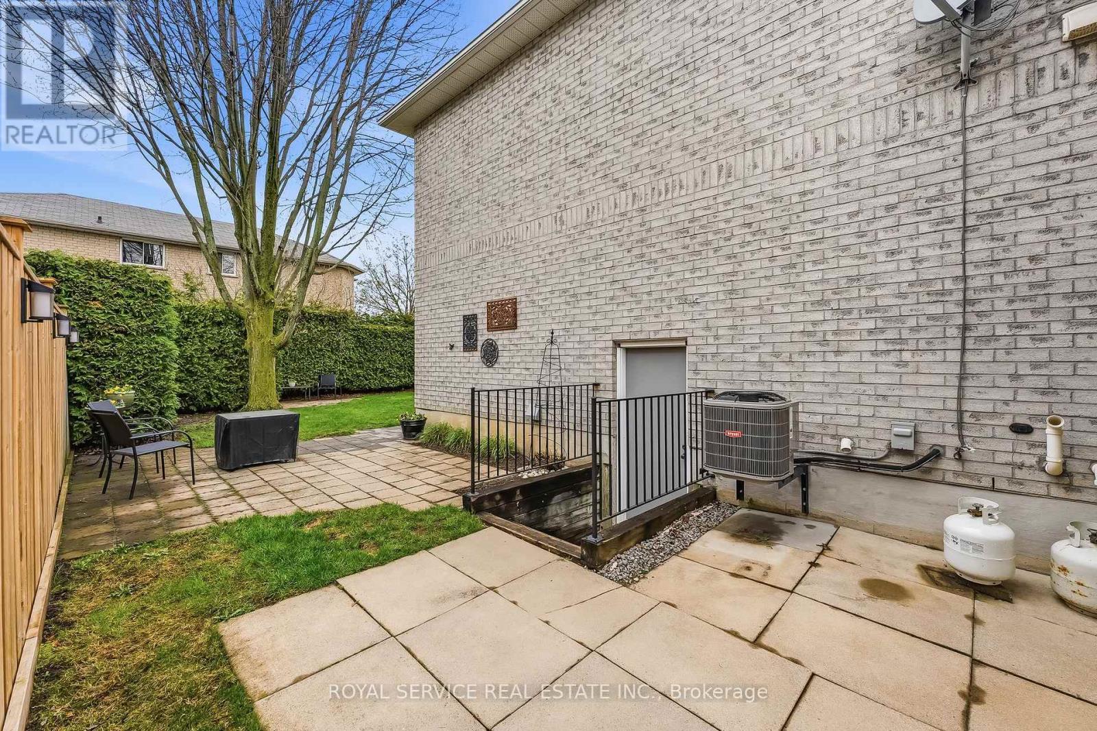 116 Avondale Drive, Clarington, Ontario  L1E 3A3 - Photo 39 - E13061258