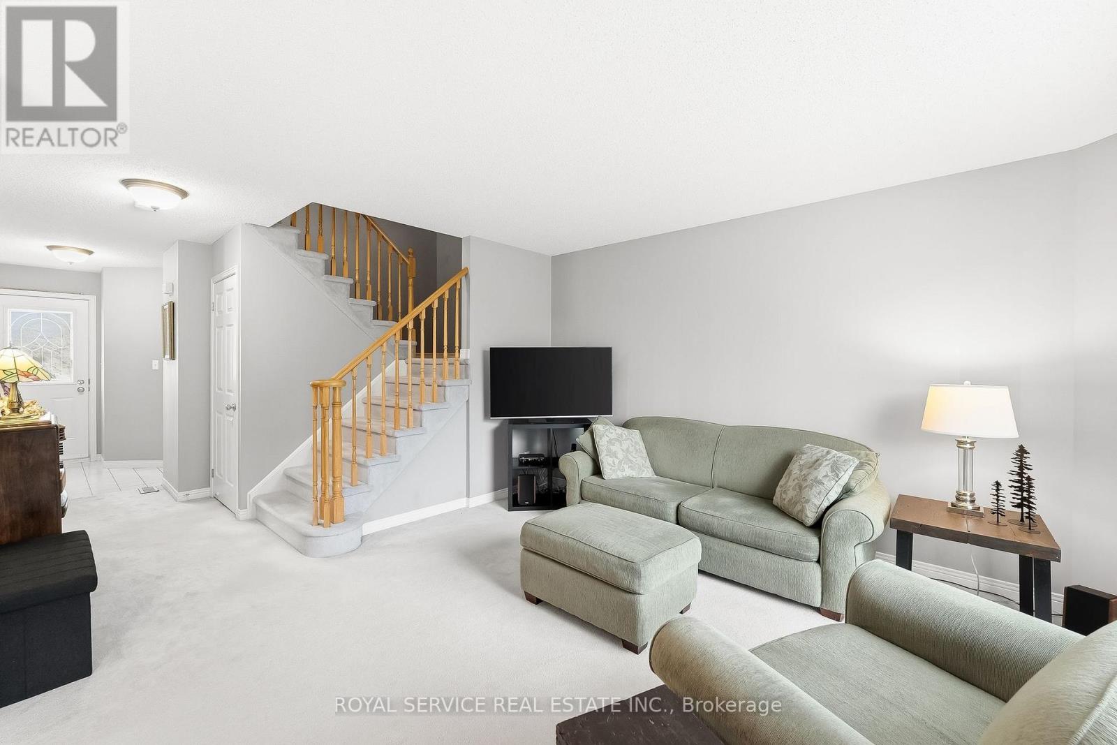 116 Avondale Drive, Clarington, Ontario  L1E 3A3 - Photo 8 - E13061258