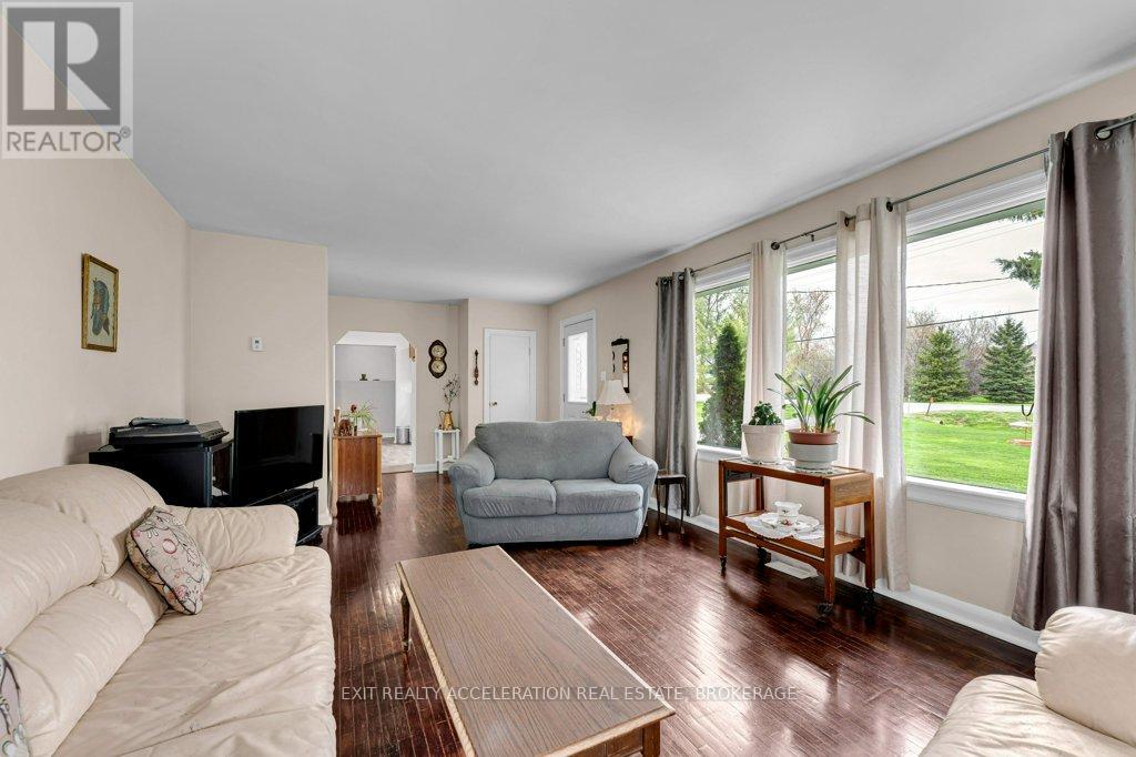 7520 County Road 2 E, Greater Napanee, Ontario  K7R 3K6 - Photo 8 - X13061204